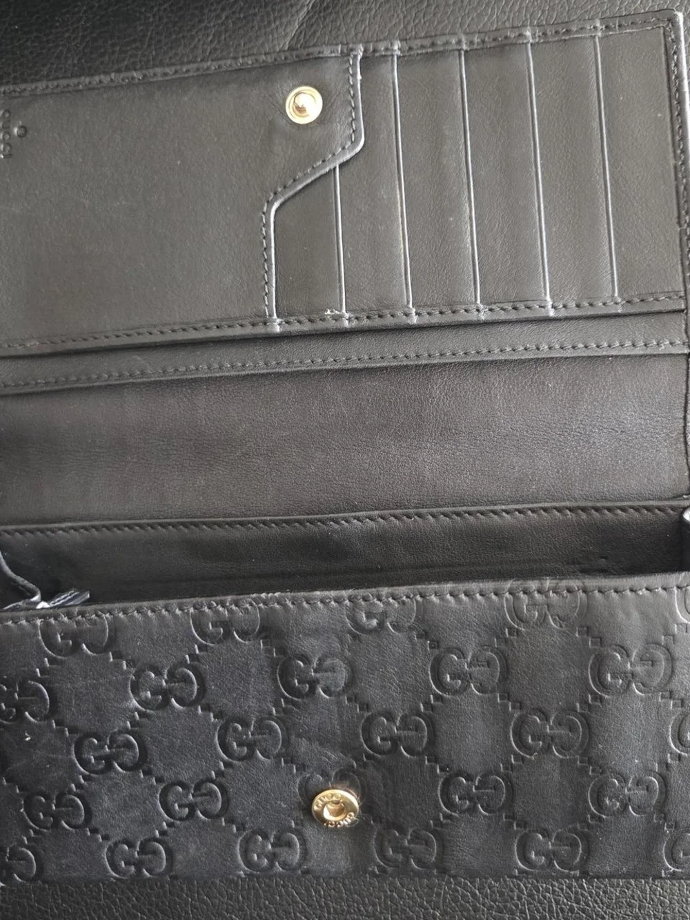 Gucci W/ COA Black Embossed GG Leather Wallet with Gold Plaque - Picture 3 of 8